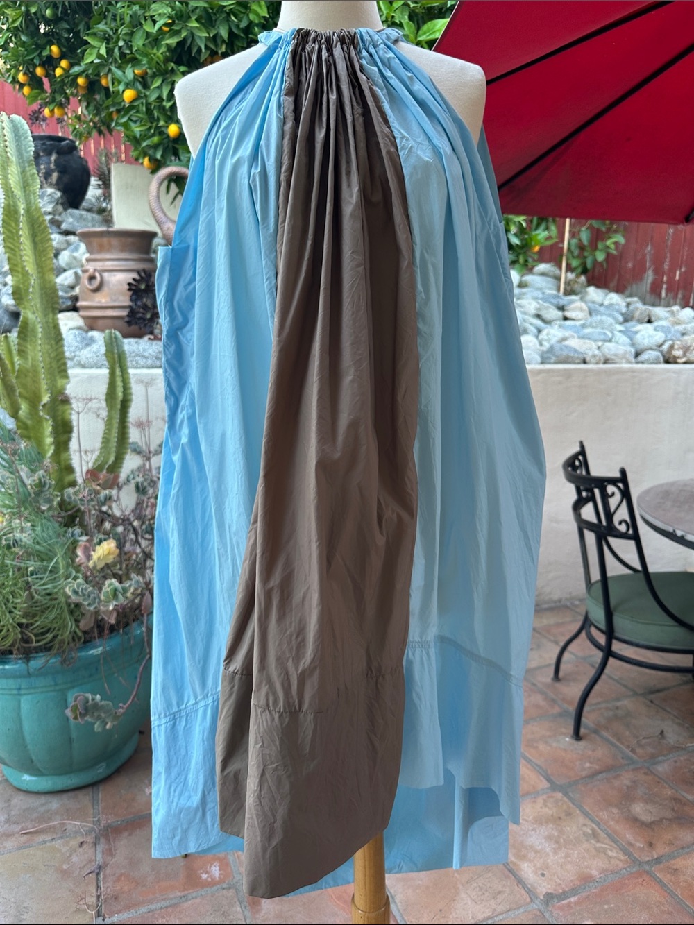 Amber Sakai Two-Tone Brown and Light Blue Flowy Nylon Dress